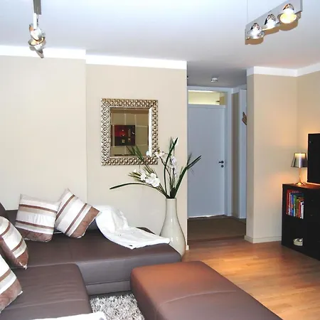 Ferienwohnung Mit Balkon In